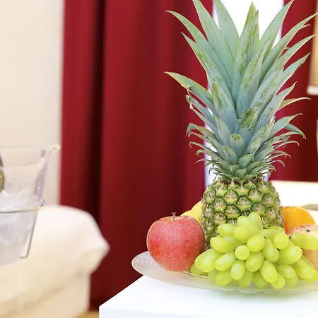 툴리아&프리스카 를레