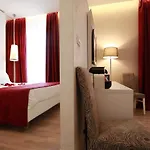 Tullia&prisca Relais Vendégház 4*